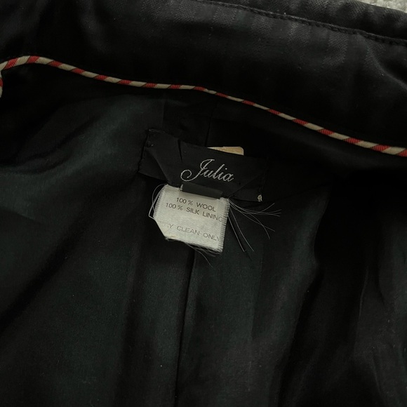 Julia 100% wool Zippered Coat - Picture 9 of 14